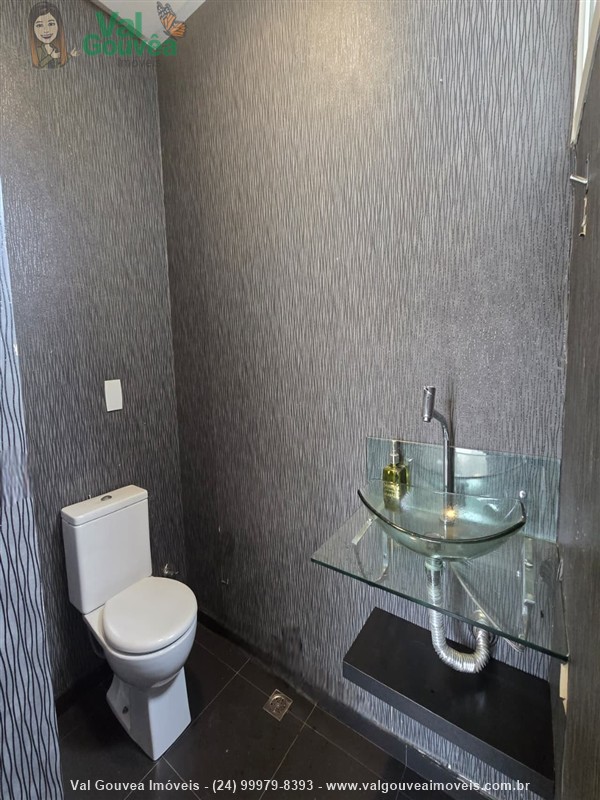 Casa em condomínio para Venda ou Alugar no Morada da Colina I II III em Resende