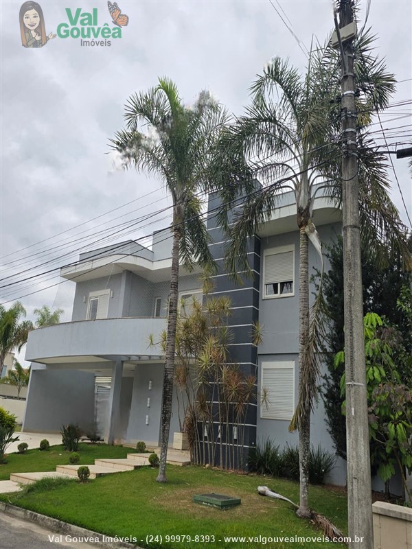 Casa em condomínio para Venda ou Alugar no Morada da Colina I II III em Resende