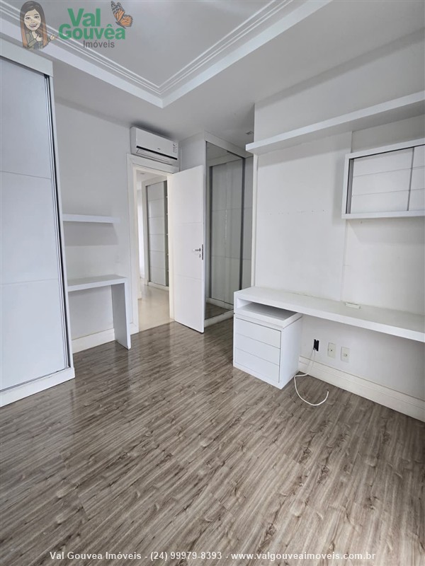 Casa em condomínio para Venda ou Alugar no Morada da Colina I II III em Resende