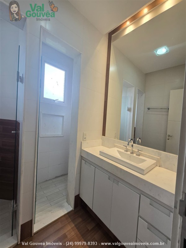 Casa em condomínio para Venda ou Alugar no Morada da Colina I II III em Resende