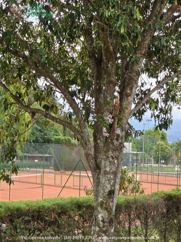 Casa em condomínio para Venda ou Alugar no Morada da Colina I II III em Resende