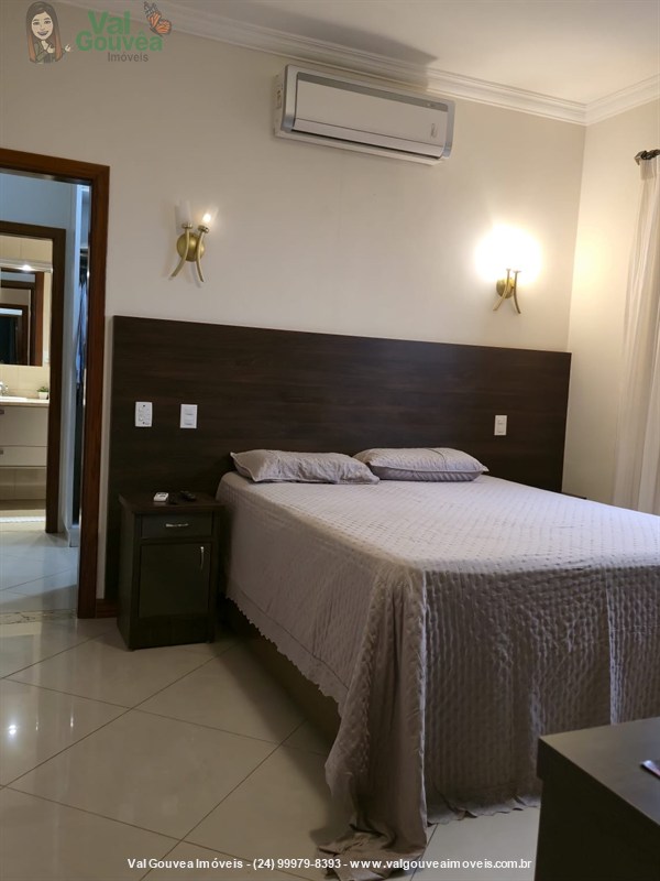 Casa a Venda no Jardim Tropical em Resende