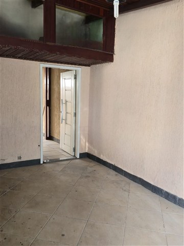 Casa à Venda