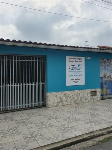 Casa à Venda