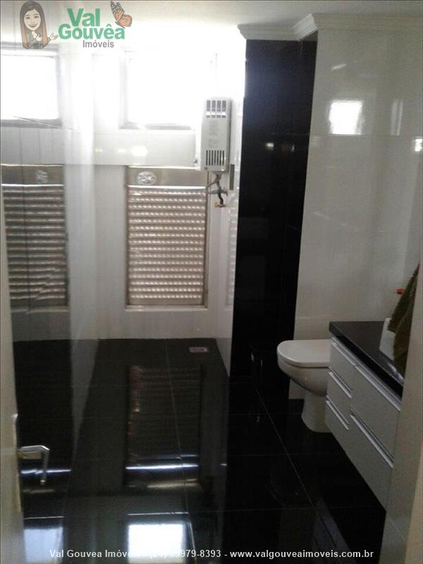 Apartamento para Venda ou Alugar no Comercial em Resende